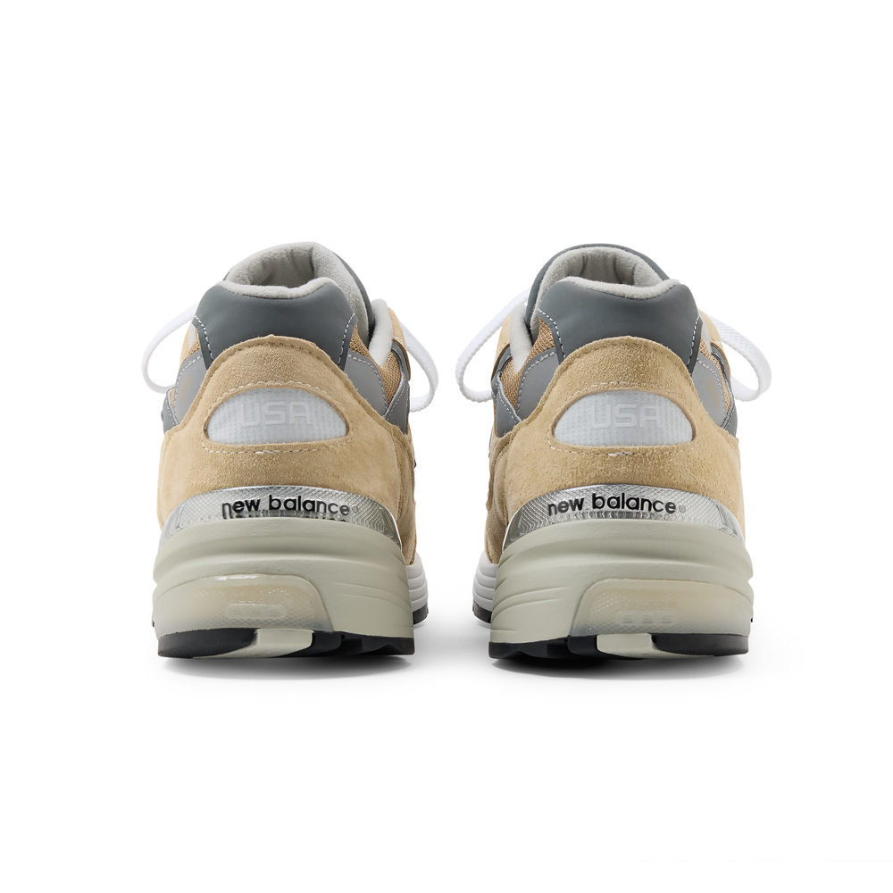 Unisex cipő New Balance U992TA - bézs