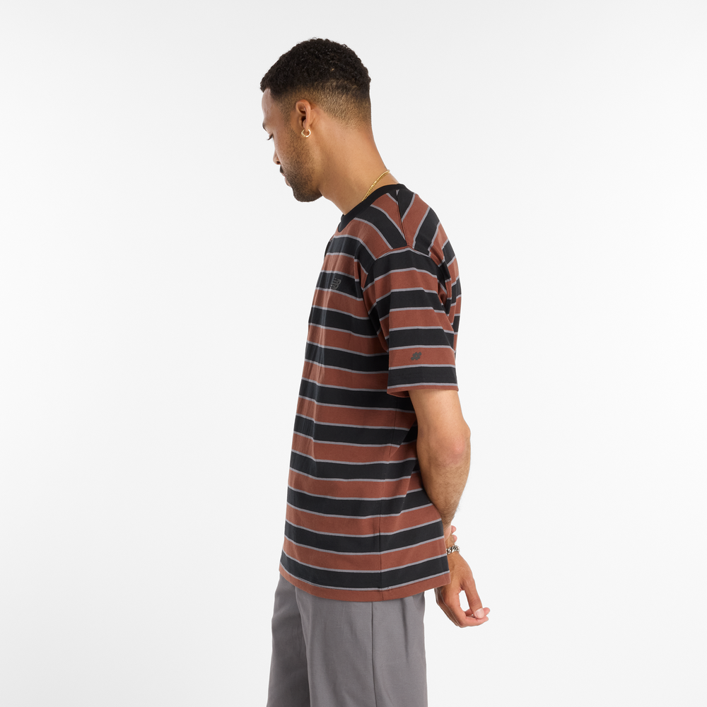 Férfi póló New Balance Numeric MT53700BK – barna