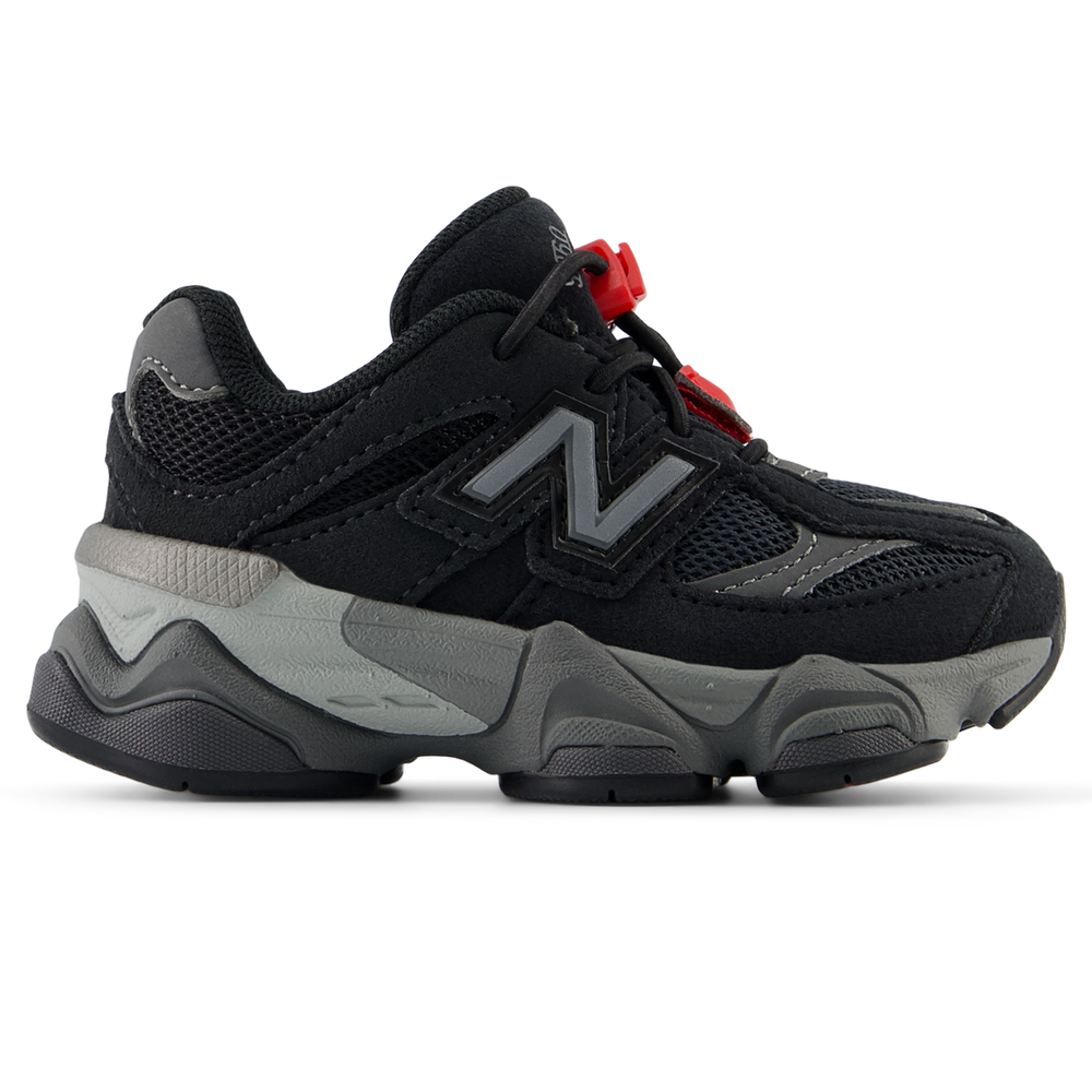 Gyerek cipő New Balance IV9060BK – fekete