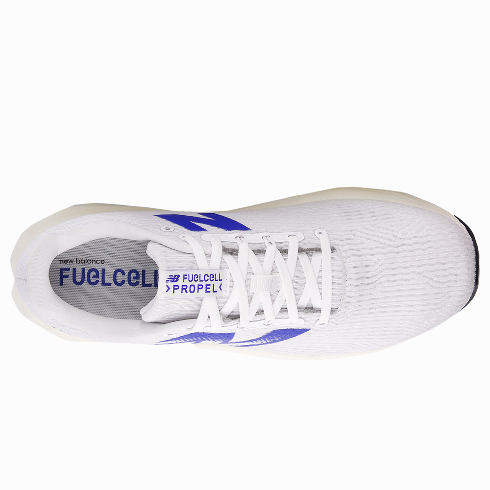 Férfi futócipő New Balance FuelCell Propel v5 MFCPRCZ5 – fehér