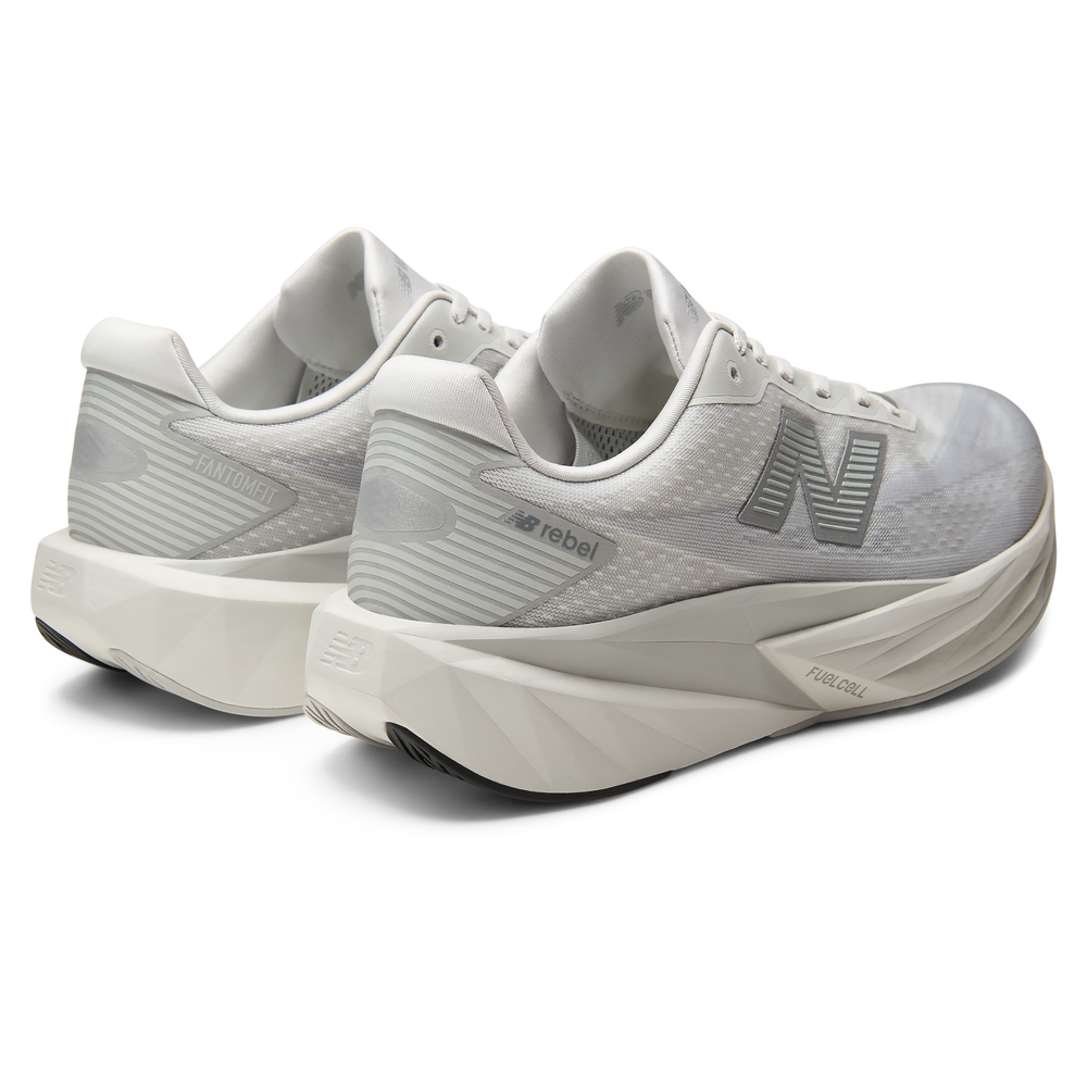 Férfi futócipő New Balance FuelCell Rebel v5 MFCX3NO – szürke