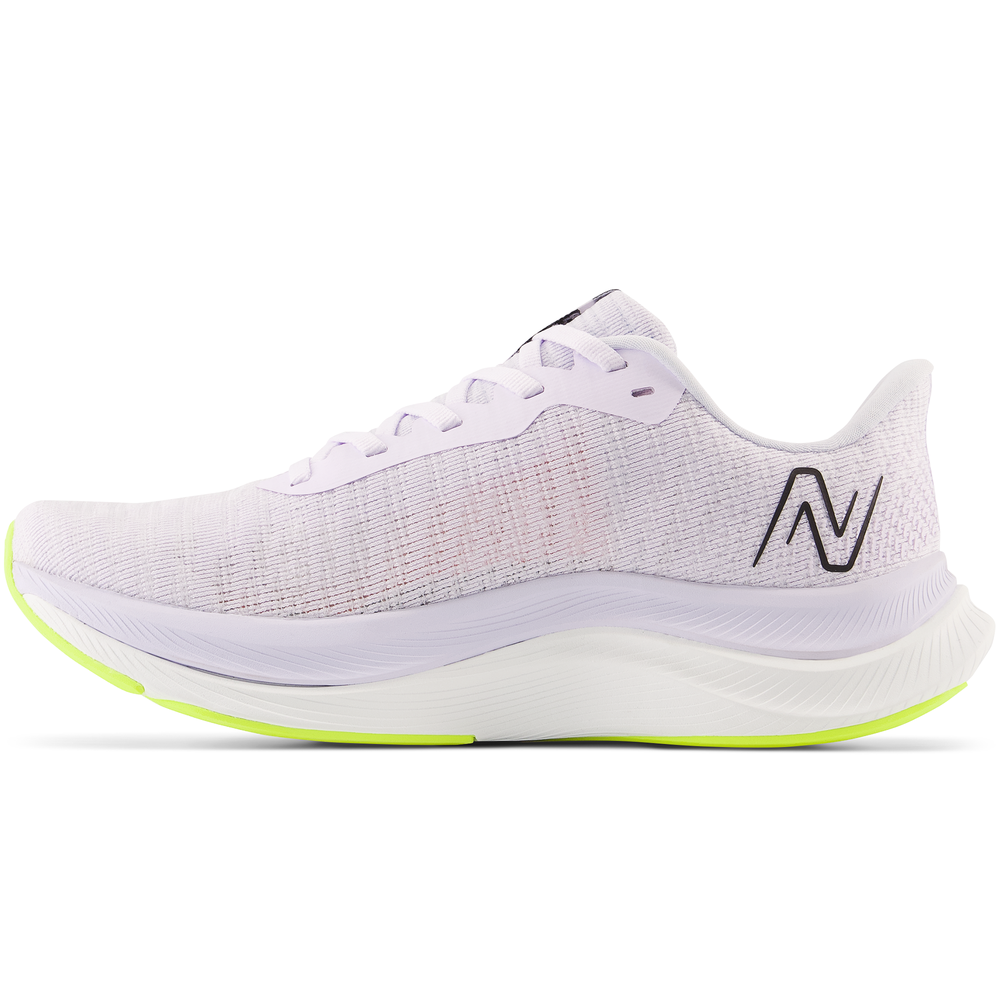 Női futócipő New Balance FuelCell Propel v4 WFCPRLG4 – fehér