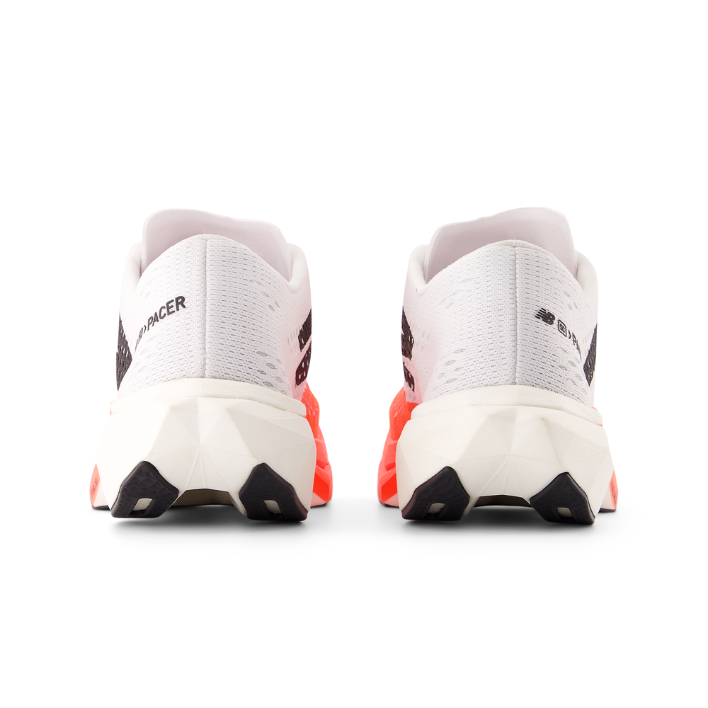 Férfi futócipő New Balance FuelCell SuperComp Pacer v2 MFCRRCU2 – narancssárga