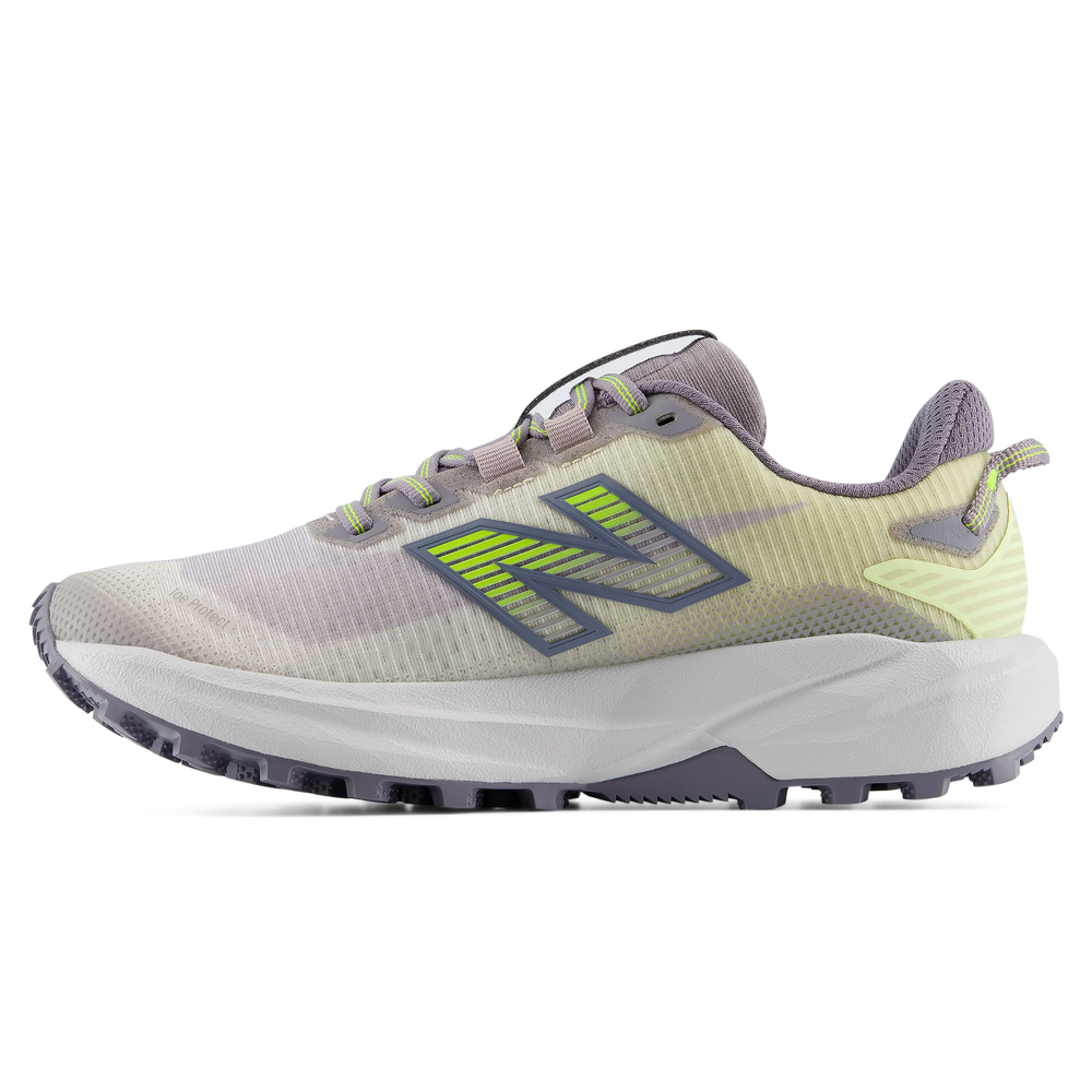 Női futócipő New Balance FuelCell Rebel Rebel Trail WRBT675 – szürke