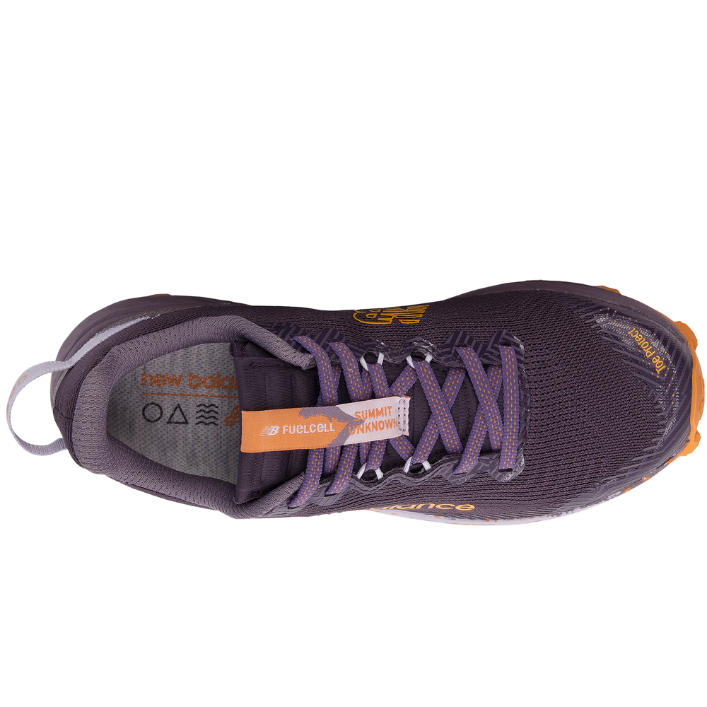 Női futócipő New Balance FuelCell Summit Unknown v4 WTUNKNL4 – lila