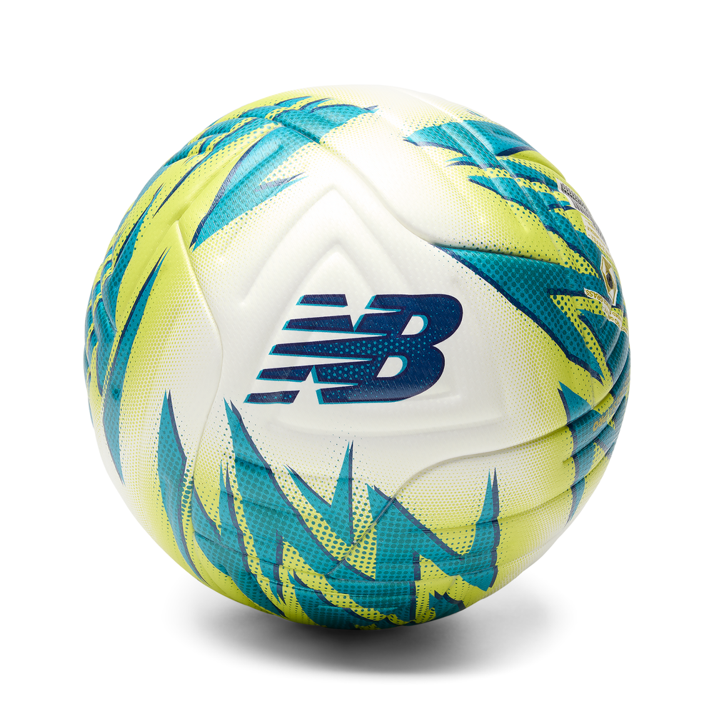 Labda New Balance Geodesa PRO FB23047GWG – fehér