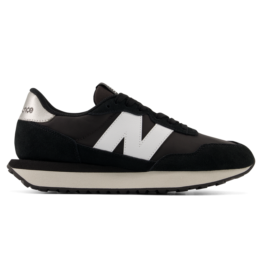 Női cipő New Balance W23731P – fekete