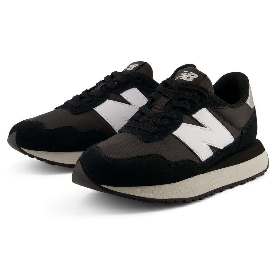 Női cipő New Balance W23731P – fekete