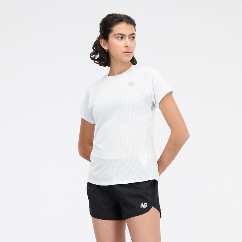 

Női póló New Balance WT21262IBH – fehér