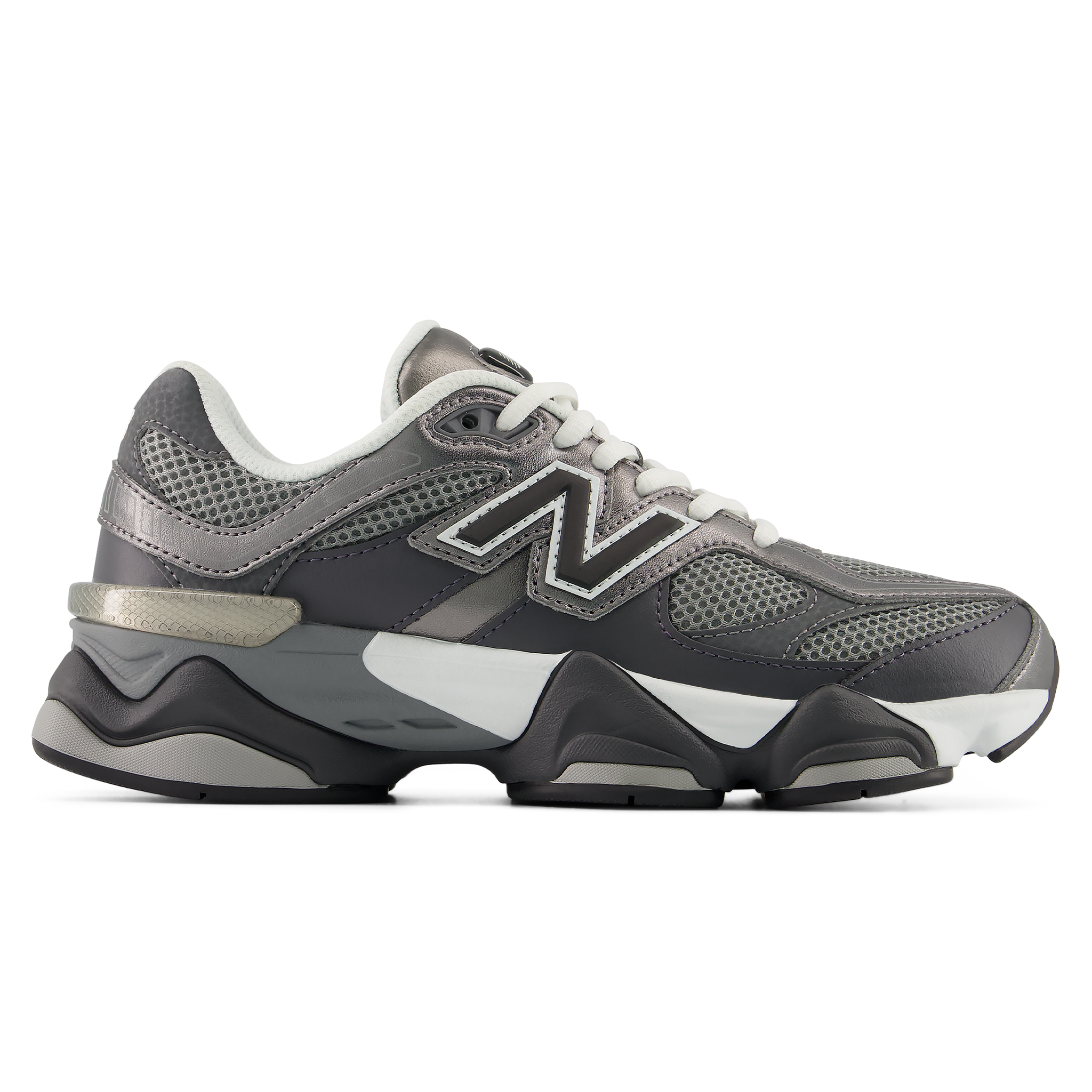 Gyermekcipő New Balance G90603BN – szürke