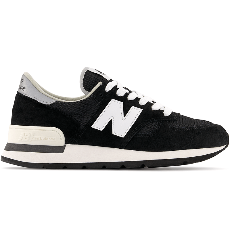 

Férfi cipő New Balance M990BK1 – fekete
