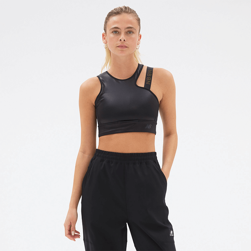 

Női top New Balance WB23288BK – fekete