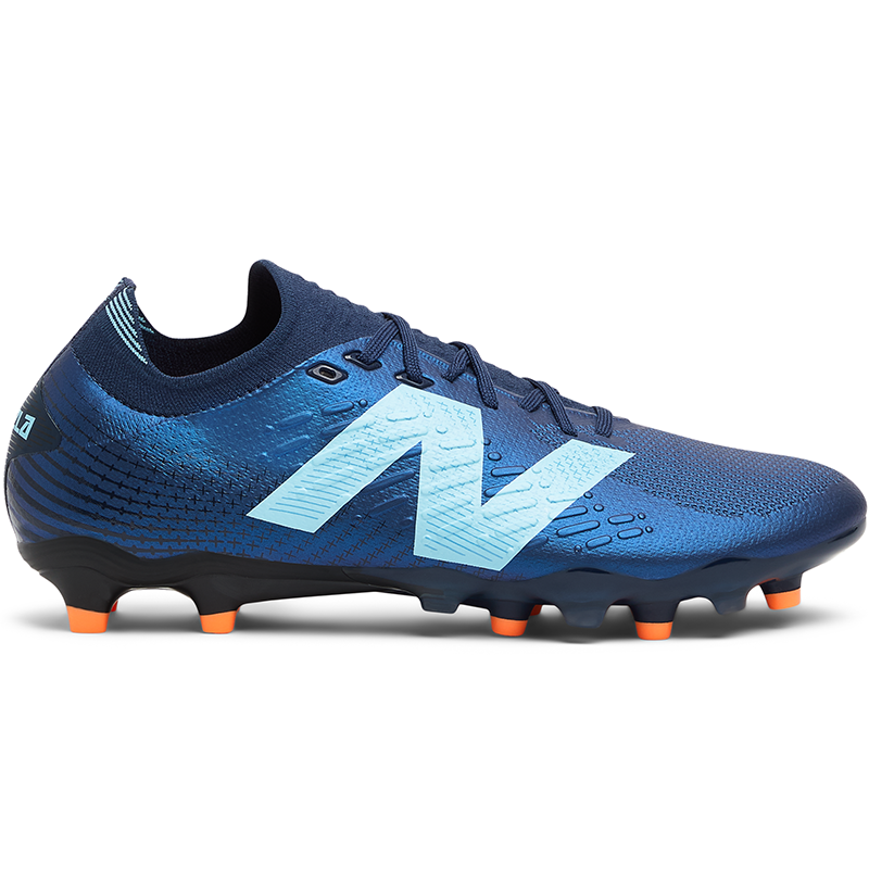 

Focicipő New Balance TEKELA PRO FG V4+ ST1FLN45 – sötétkék
