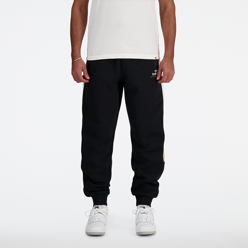 

Férfi nadrág New Balance MP43522BK – fekete