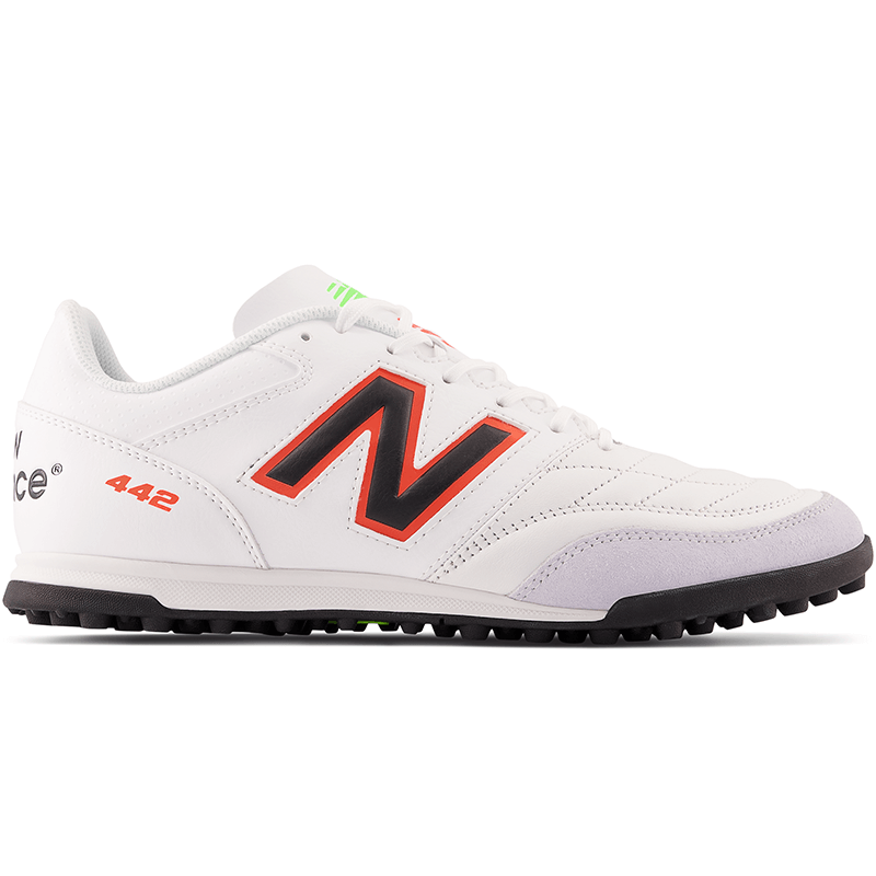 

Férfi turf cipő New Balance MS42TWD2 – fehér