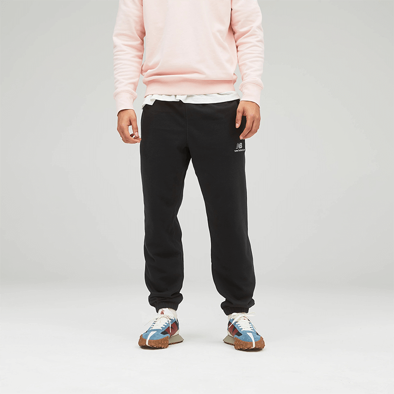 

Unisex nadrág New Balance UP21500BK - fekete