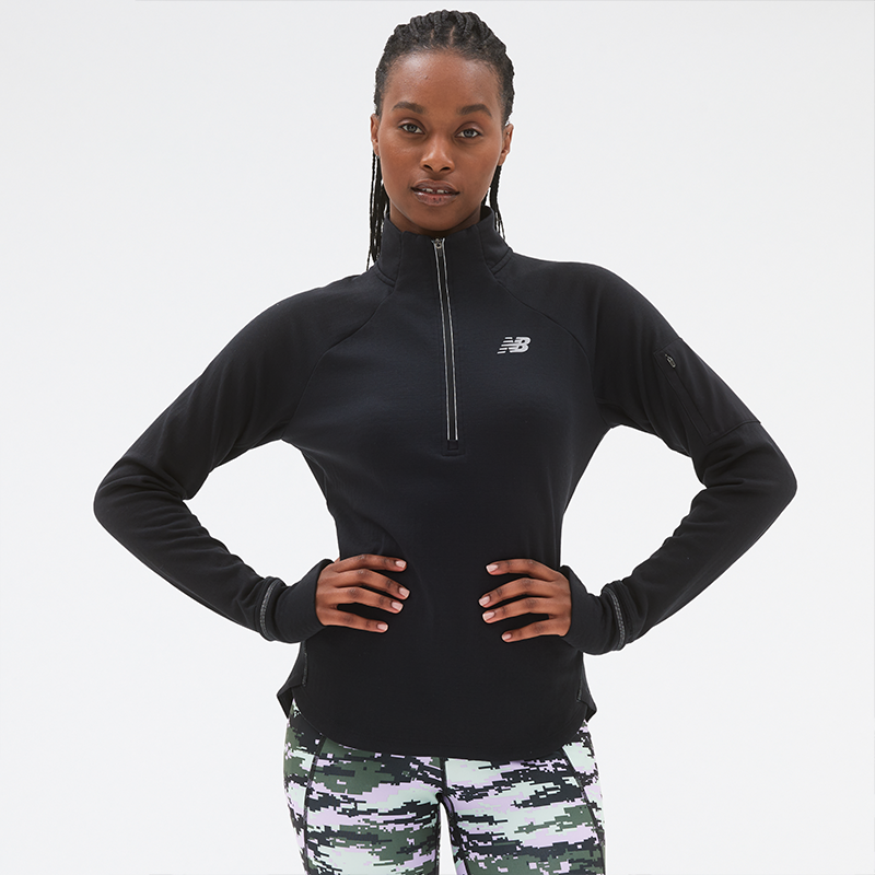 

Női felső New Balance WT23252BK – fekete