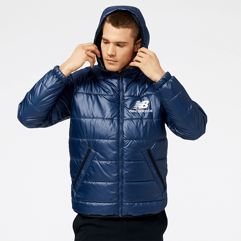 

Férfi téli kabát New Balance MJ13513NGO – sötétkék