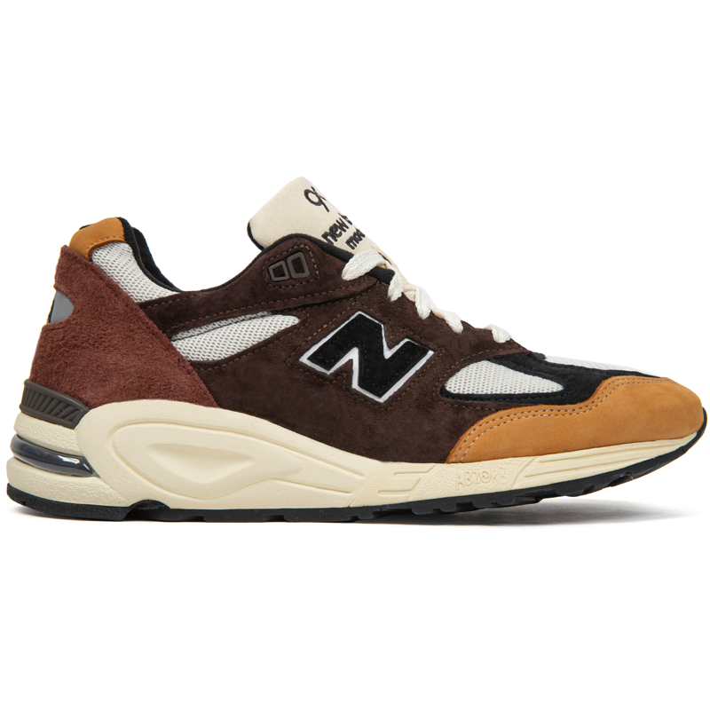 

Férfi cipő New Balance M990BB2 – barna