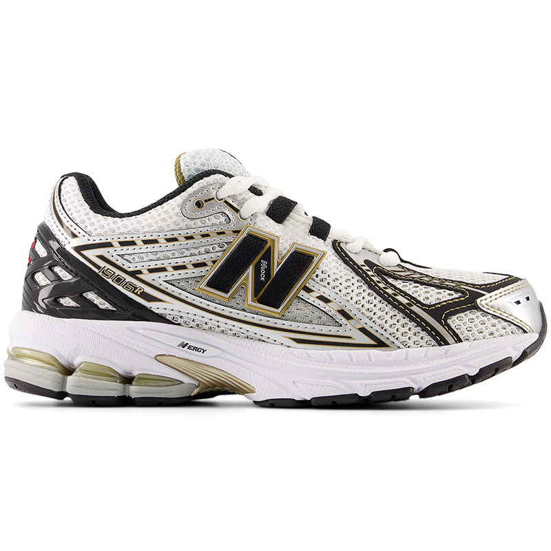 

Gyermekcipő New Balance GC1906RA – ezüst