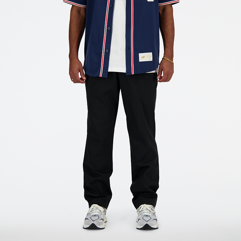 

Férfi nadrág New Balance MP41575BK – fekete