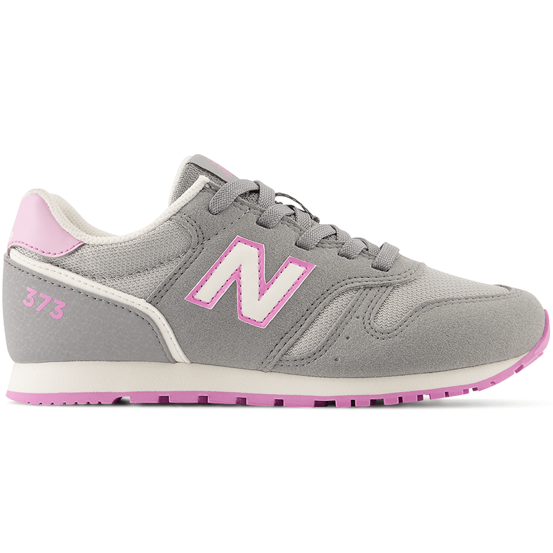 

Gyermekcipő New Balance YC373XV2 – szürke
