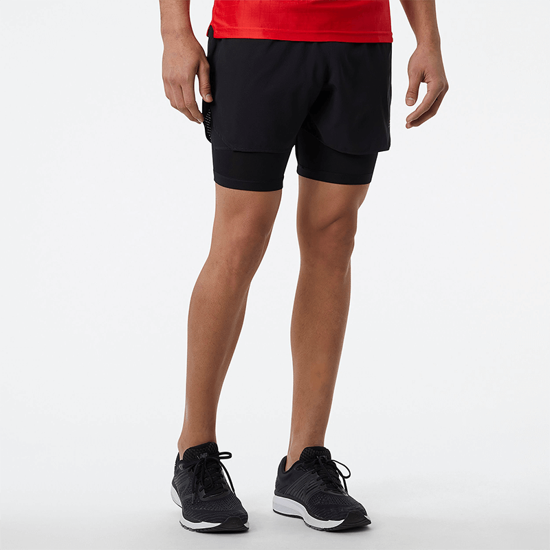 

Férfi futónadrág New Balance MS23282BK – fekete