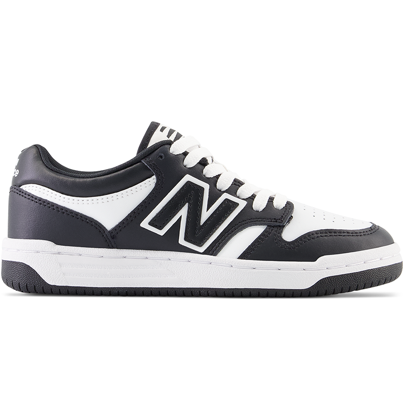 

Gyermekcipő New Balance GSB480BW – fekete