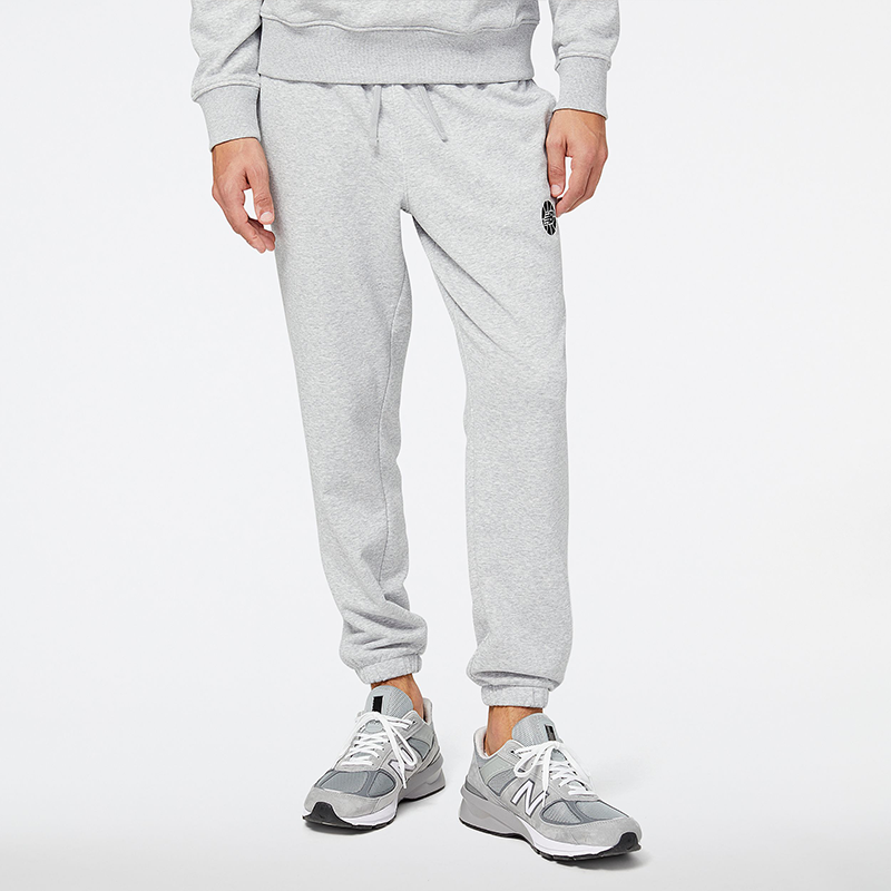 

Férfi nadrág New Balance MP23580AG – szürke