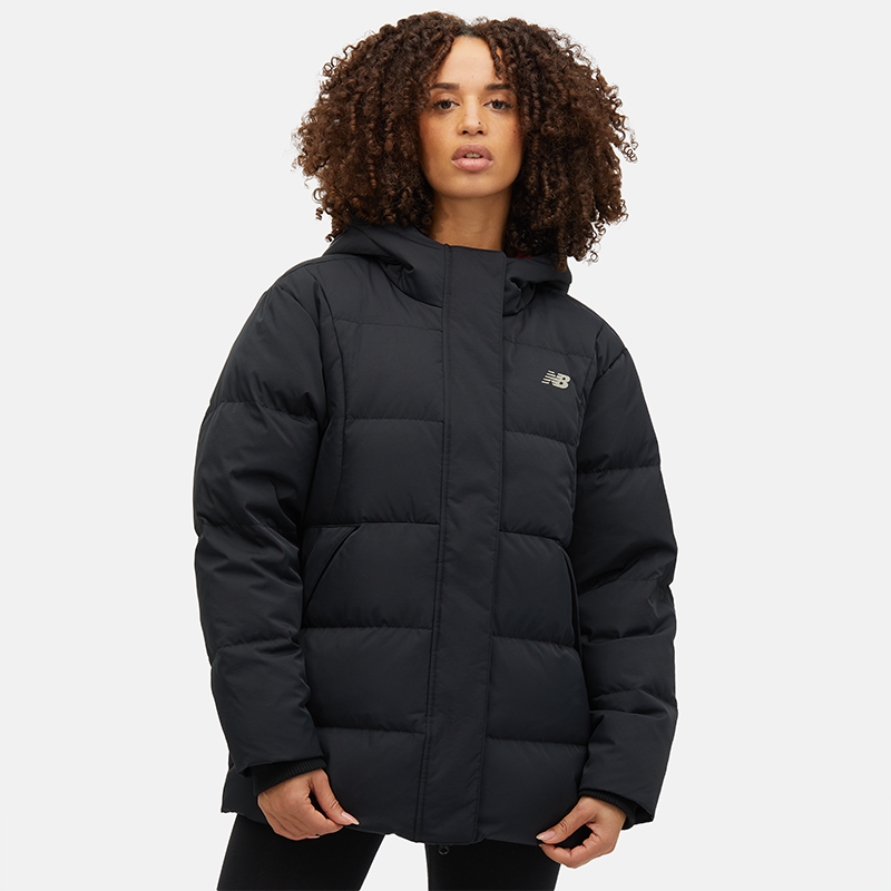 

Női sportdzseki New Balance WJ34315BK – fekete